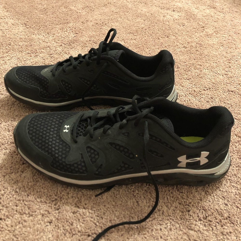 Men’s Under Armour Spine Shoes